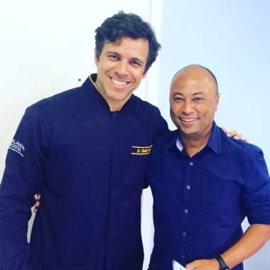 Fotografia do Dr Claudio Costa e o preparador físico Eduardo Silva